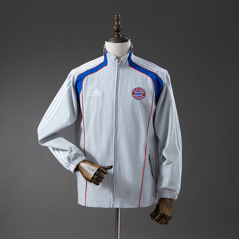 Bayern Munich Windbreaker 2025/26 Light Grey Football