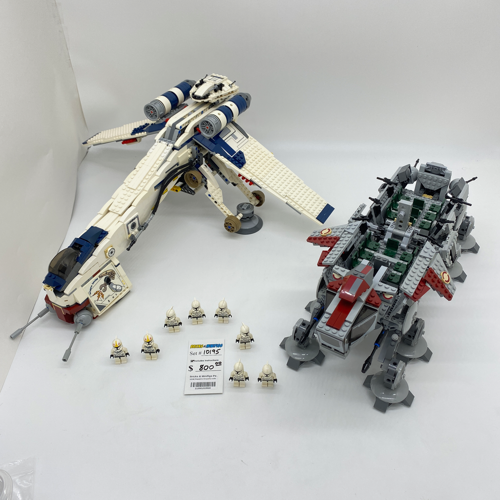 10195 Republic Dropship with AT-OT (U) product image 1, provided for visual reference and product detail review