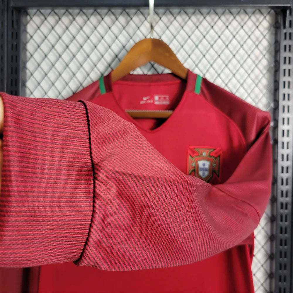 Portugal Jersey Home kit 16-17 Retro Long Sleeves product image 5