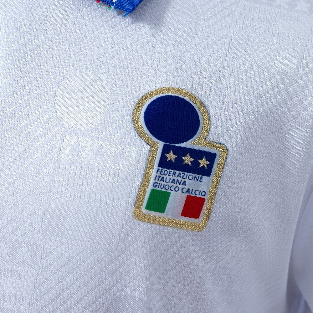 Italy Jersey 1994 Away Retro Football Kit product image 5