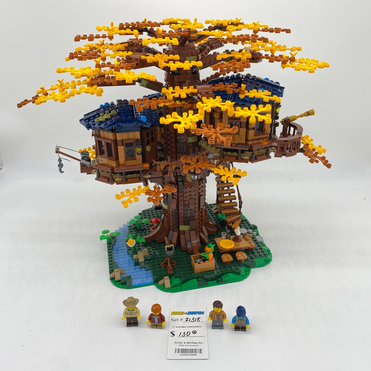 21318 Tree House (U) product image 2, provided for visual reference and product detail review