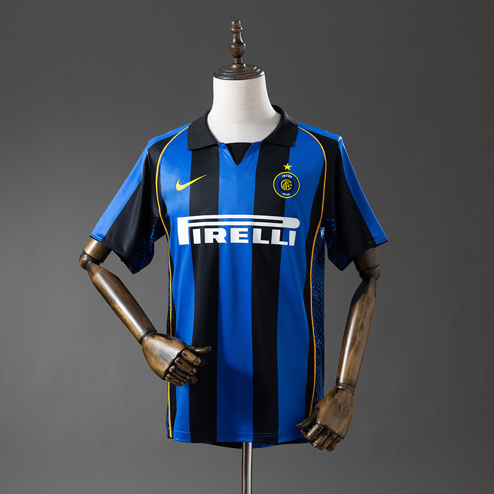 Inter Milan Jersey 2001-02 Home Retro Football Kit product image 1