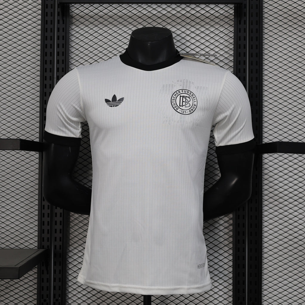 Player Version Germany Jersey 25/26 White Football Kit product image 1