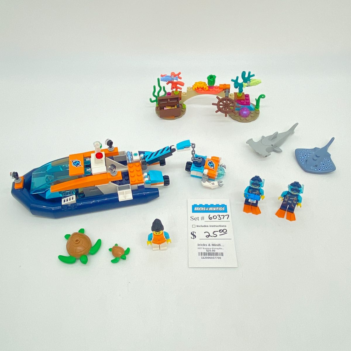 60377 Explorer Diving Boat (U) product image 1, provided for visual reference and product detail review