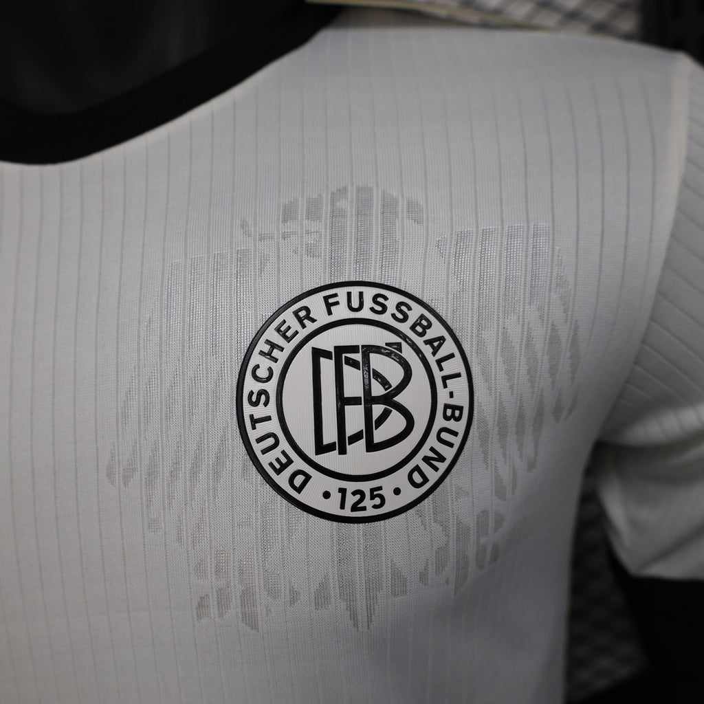 Player Version Germany Jersey 25/26 White Football Kit product image 9