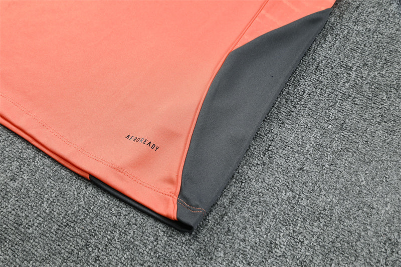 Bayern Munich Training Tracksuits 25/26 Football Kit Soccer product image 7