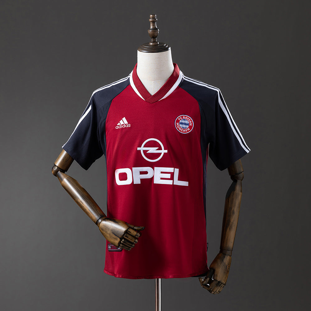 Bayern Munich Jersey 2001-02 Home Retro Football Kit product image 1