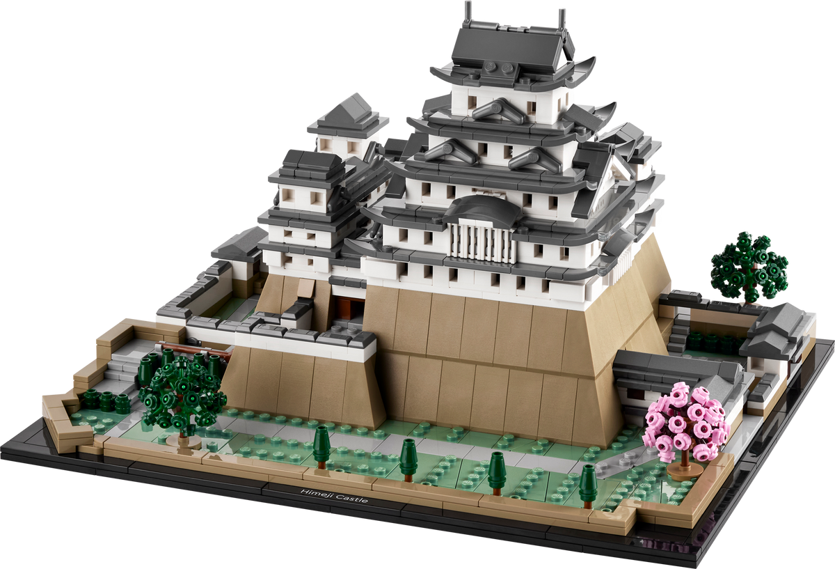 21060 Himeji Castle* product image 3, provided for visual reference and product detail review