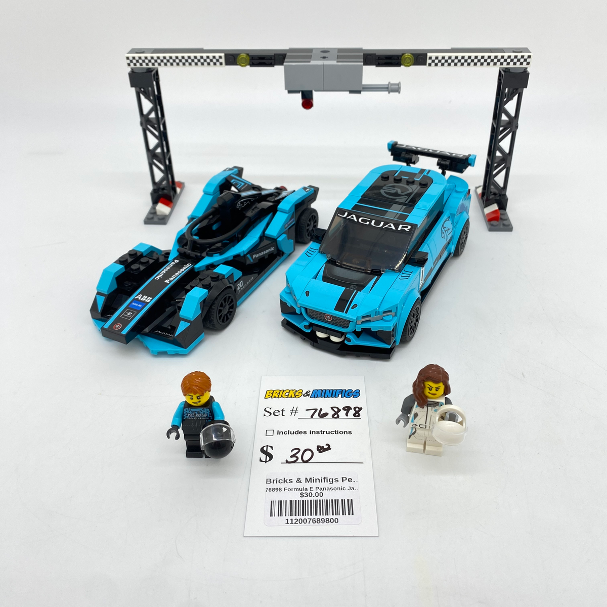 76898 Formula E Panasonic Jaguar Racing GEN2 car & Jaguar I-PACE eTROPHY (U) product image 1, provided for visual reference