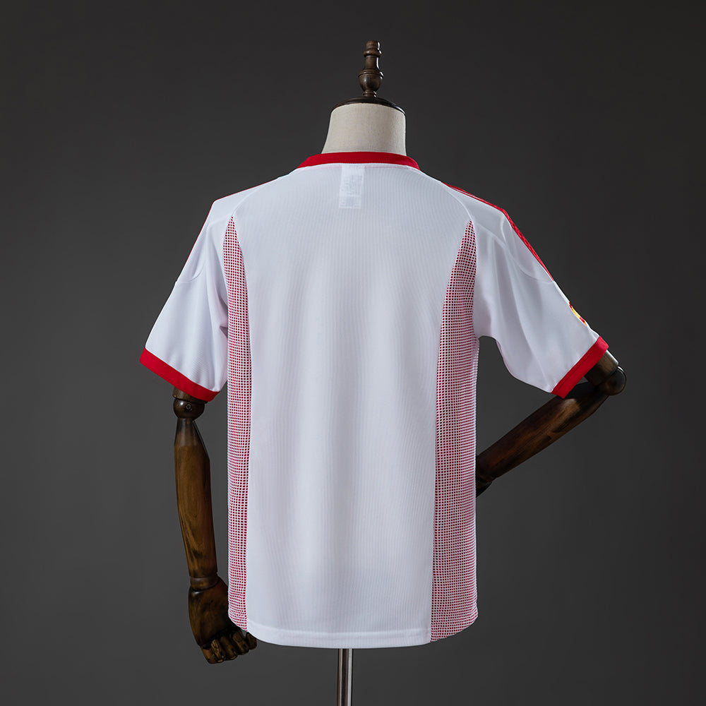 Spain Away Jersey 2002 Retro Football Kit Soccer Shirt product image 6