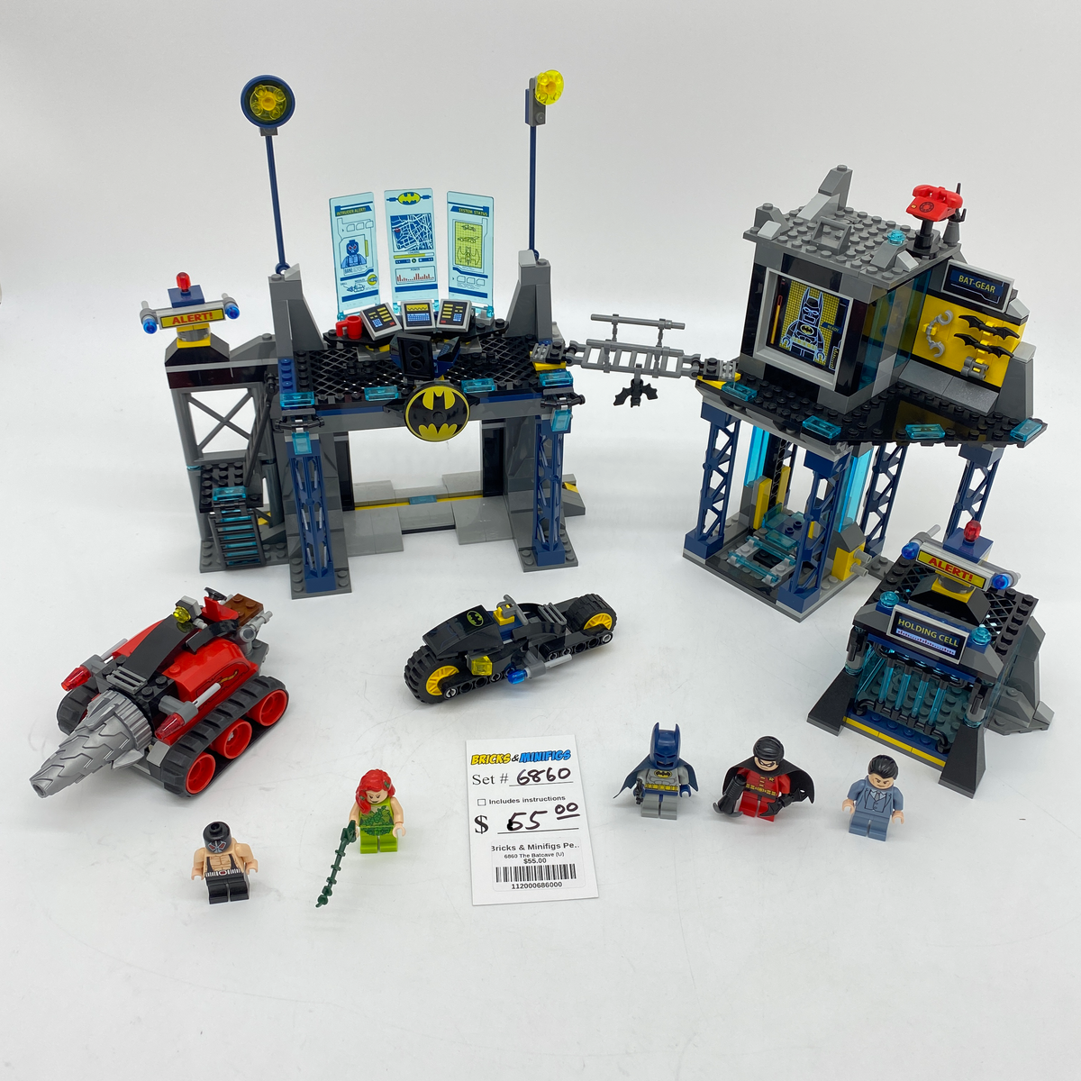 6860 The Batcave (U) product image 1, provided for visual reference and product detail review