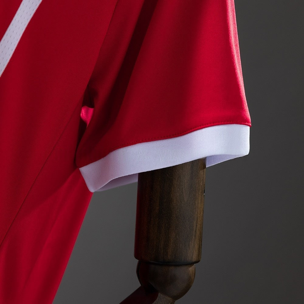 Bayern Munich Jersey 2017-18 Home Retro Football Kit product image 3