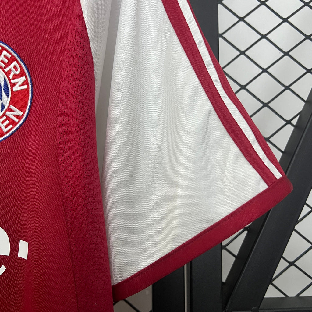 Retro Bayern Munich Jersey 2003-04 Home Football Kit Soccer product image 2
