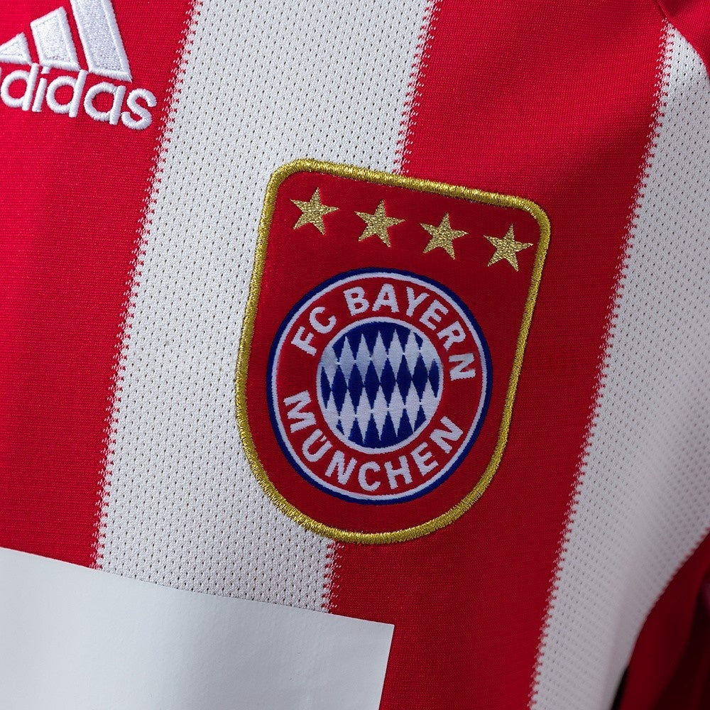 Bayern Munich Jersey 2010-11 Home Retro Football Kit product image 5