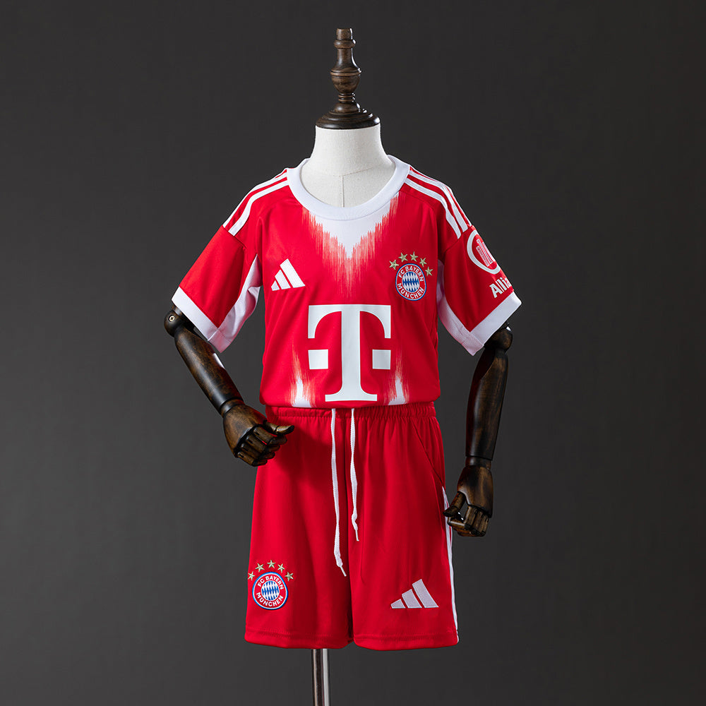 Kids Bayern Munich Jersey 25/26 Home Football Kit product image 1