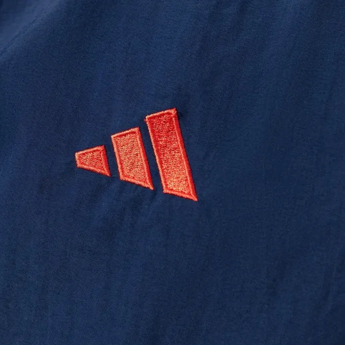 Bayern Munich Windbreaker 2025/26 Reversible Football Kit product image 5