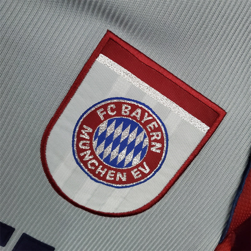 Bayern Munich Jersey Away kit 1998/99 Retro Football Team product image 3