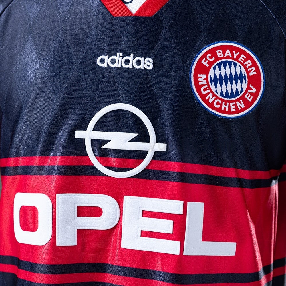 Bayern Munich Jersey 1997-99 Home Retro Kit product image 6