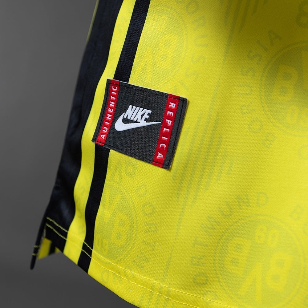 Dortmund Home Jersey 1996-97 Retro Football Kit Long Sleeves product image 8