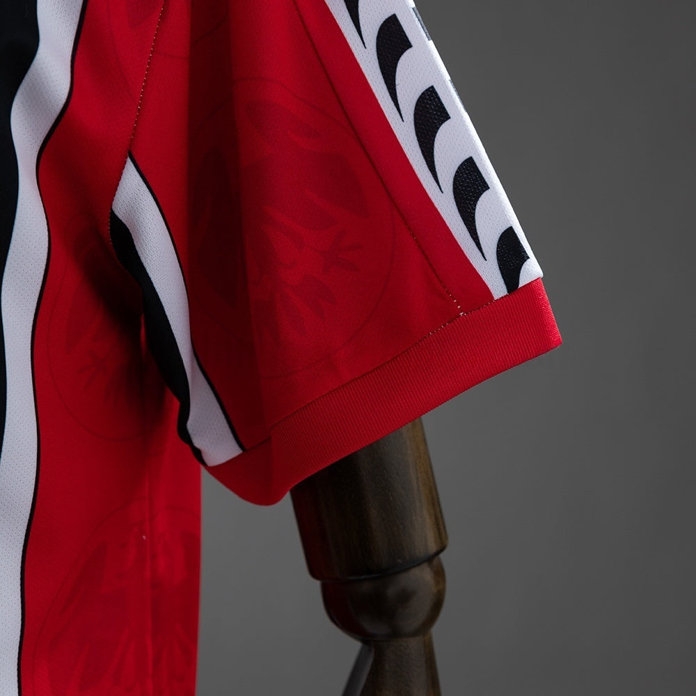 Frankfurt Home Jersey 1996-1997 Retro Football Kit Soccer product image 3