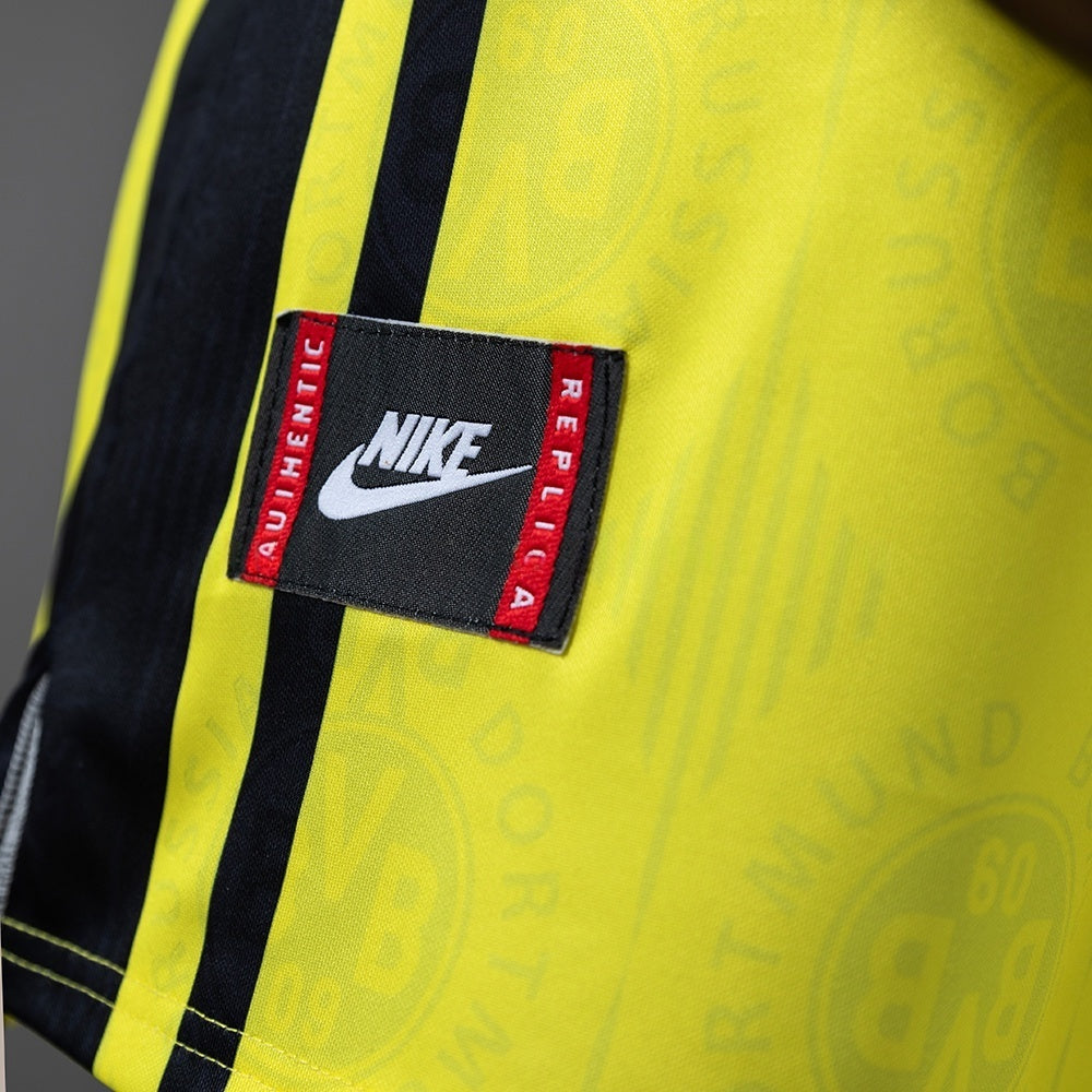Dortmund Home Jersey 1996-97 Retro Football Kit Soccer product image 3