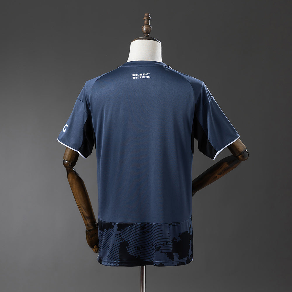 Frankfurt Jersey 25/26 Third Football Kit product image 2