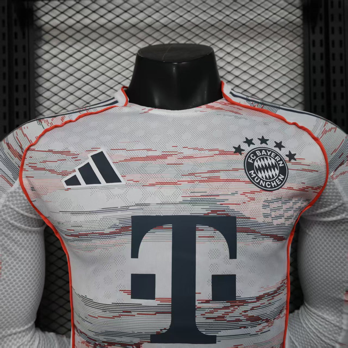 Player Version Bayern Munich Jersey 25/26 Away Long Sleeves product image 2