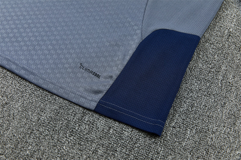 Bayern Munich Training Tracksuits 2026-2027 Football Kit product image 7