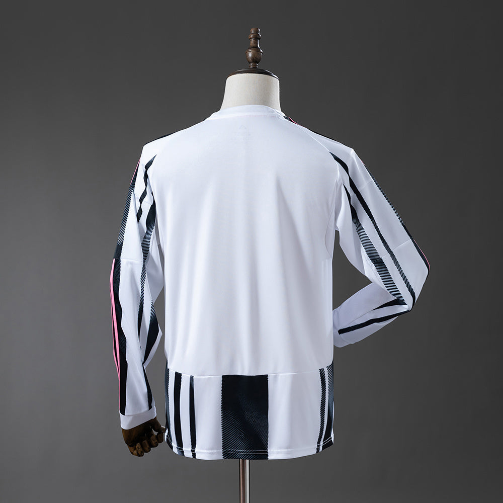 Juventus Jersey 25/26 Home Football Kit Long Sleeves product image 2