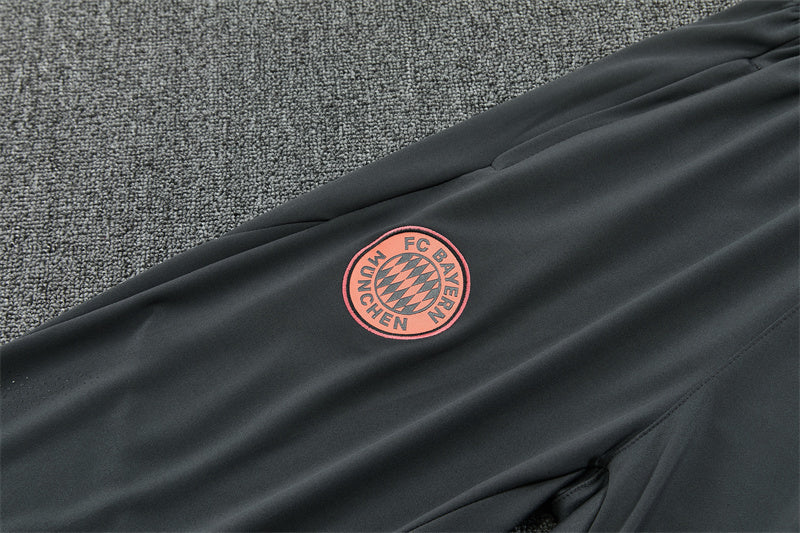 Bayern Munich Training Tracksuits 2025/26 Football Kit product image 8
