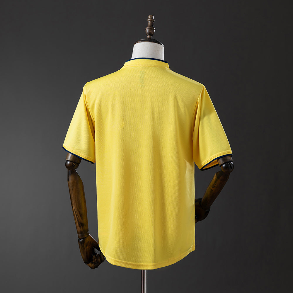 Scotland Jersey 2002 Away Retro Football Kit product image 2