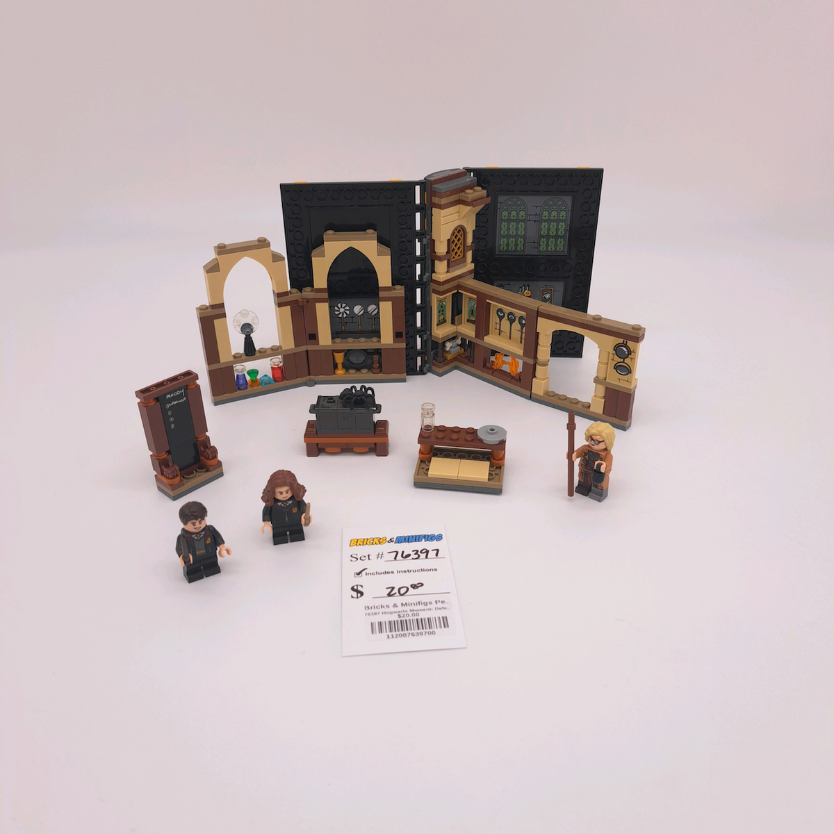 76397 Hogwarts Moment: Defence Against the Dark Arts Class (U) product image 1, provided for visual reference and product