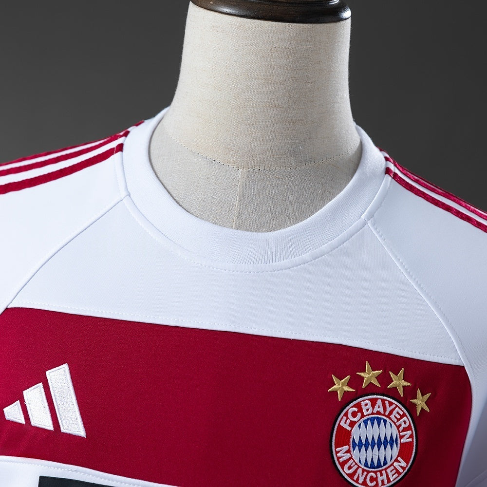 Bayern Munich Sweatshirt 2025/26 Long Sleeves product image 7