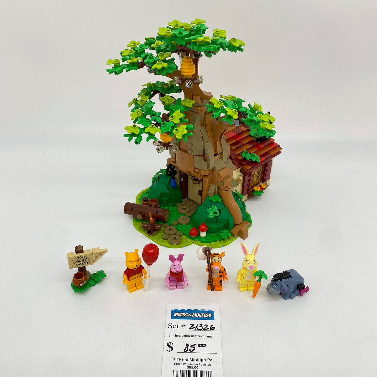 21326 Winnie the Pooh (U) product image 1, provided for visual reference and product detail review