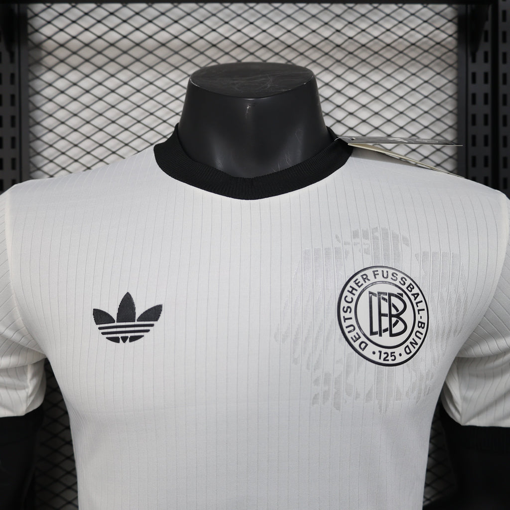 Player Version Germany Jersey 25/26 White Football Kit product image 2
