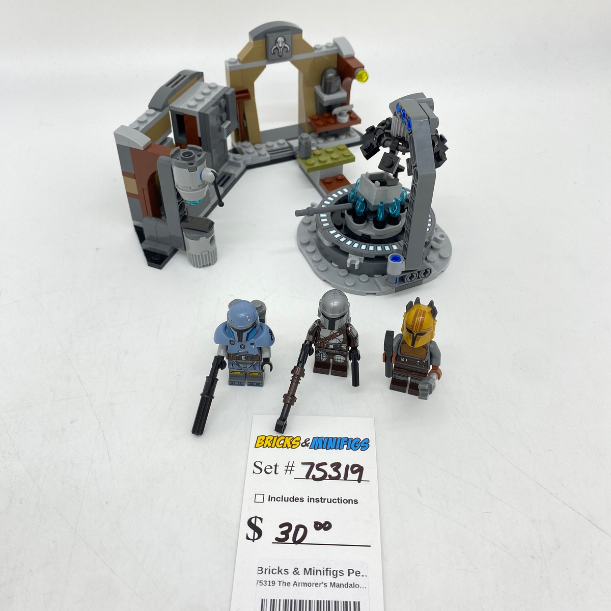 75319 The Armorer's Mandalorian Forge (U) product image 1, provided for visual reference and product detail review