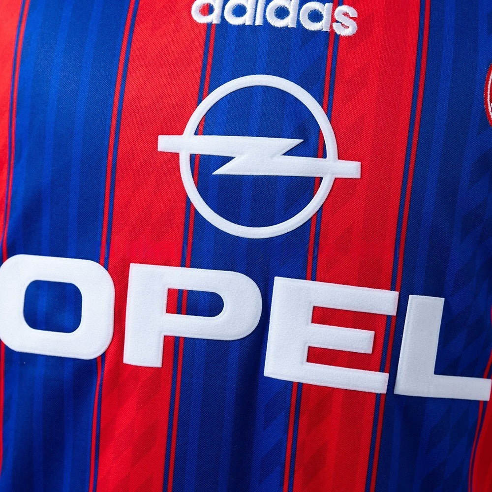 Bayern Munich Jersey 1995/97 Home Retro Football Kit product image 4
