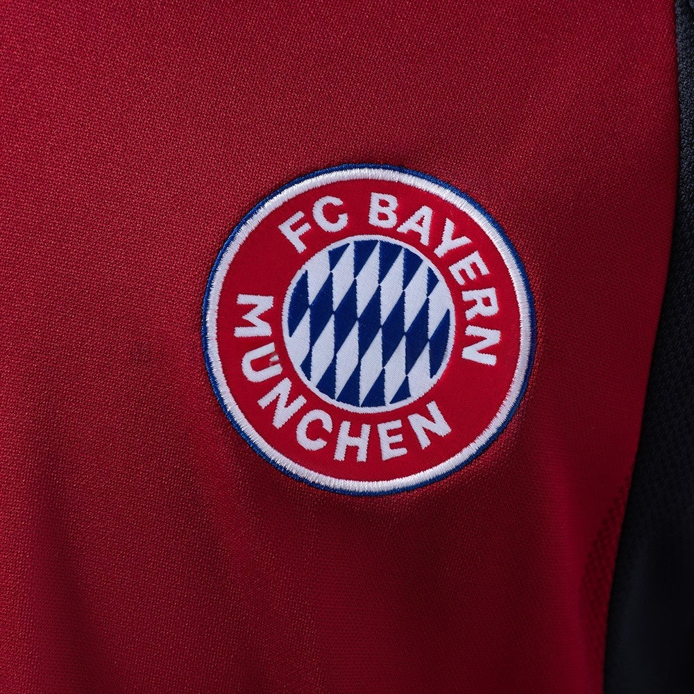 Bayern Munich Jersey 2001-02 Home Retro Football Kit product image 4