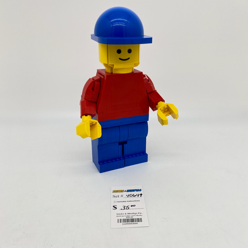 40649 Up-Scaled LEGO Minifigure (U) product image 1, provided for visual reference and product detail review