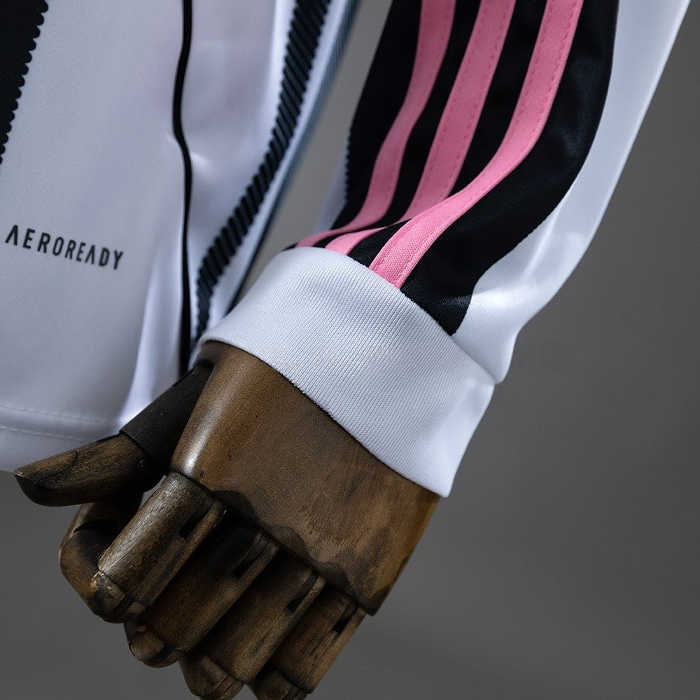 Juventus Jersey 25/26 Home Football Kit Long Sleeves product image 5