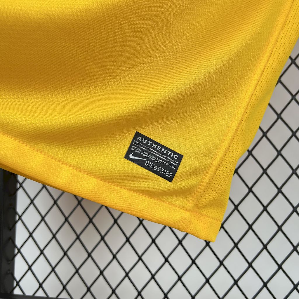Retro Brazil Jersey 2010 Home Football Kit Soccer product image 7