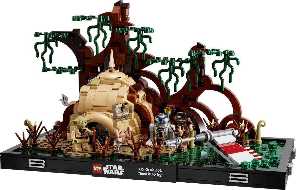 75330 Dagobah™ Jedi™ Training Diorama* product image 4, provided for visual reference and product detail review