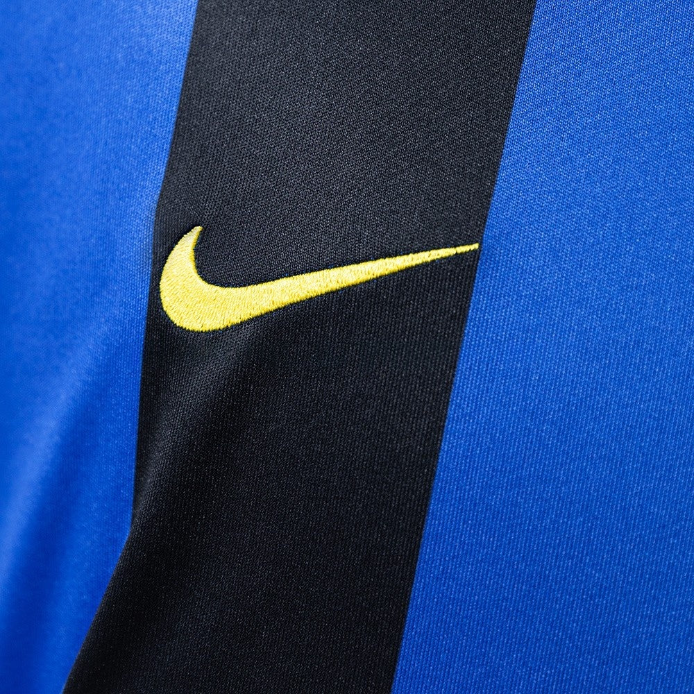 Inter Milan Jersey 2002-03 Home Retro Football Kit product image 3