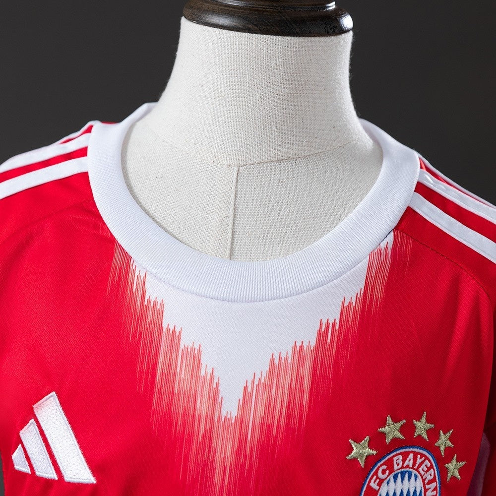 Kids Bayern Munich Jersey 25/26 Home Football Kit product image 9