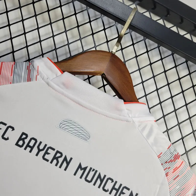 Women Bayern Munich Jersey 25/26 Away Football Kit Soccer product image 7