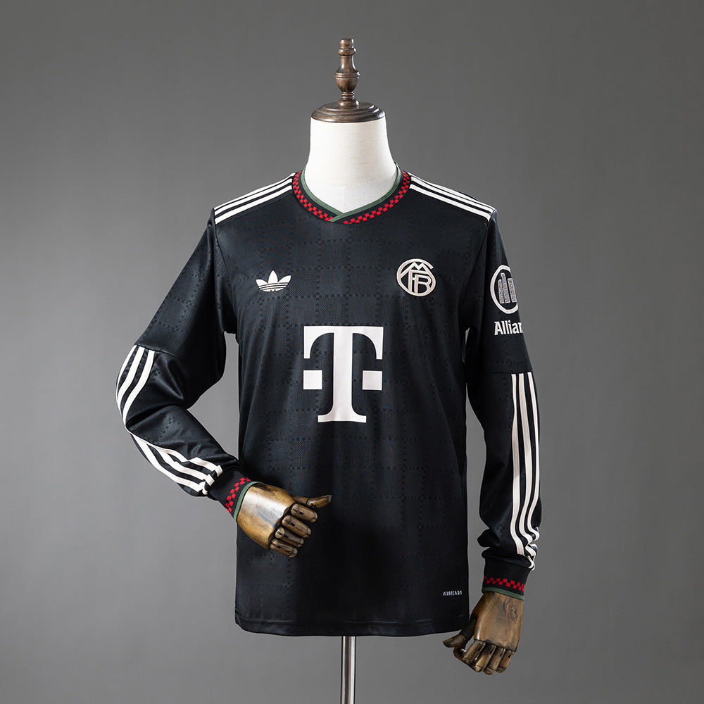Bayern Munich Third Jersey 25/26 Long Sleeves Football Kit product image 1