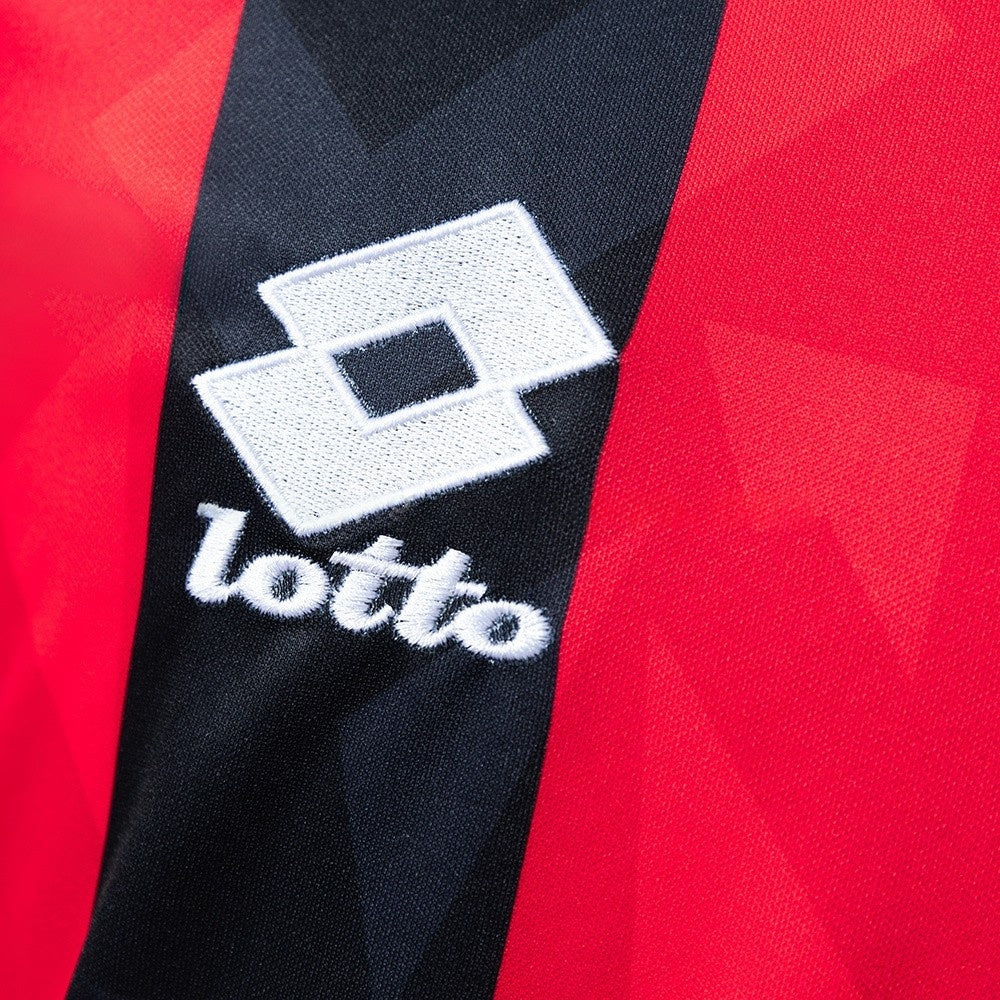 AC Milan Jersey 1993-94 Home Retro Football Kit product image 4