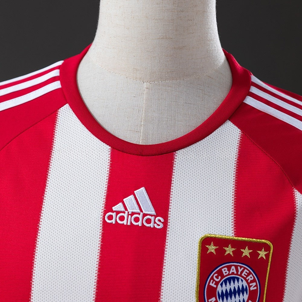 Bayern Munich Jersey 2010-11 Home Retro Football Kit product image 7