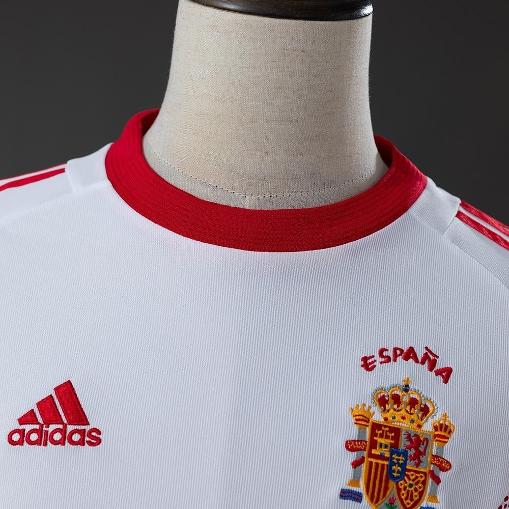 Spain Away Jersey 2002 Retro Football Kit Soccer Shirt product image 2