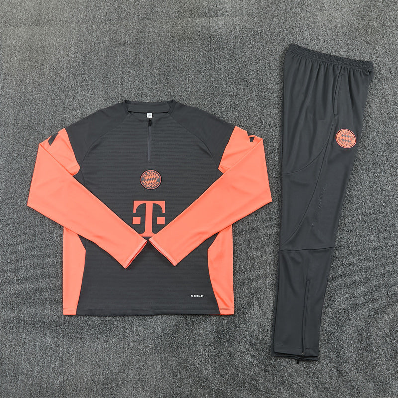 Bayern Munich Training Tracksuits 2025/26 Football Kit product image 2